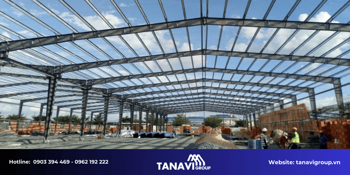 Lý do nhà thép tiền chế phù hợp tại Bình Thuận