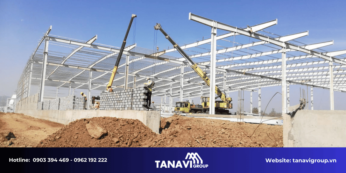 Nhà thép tiền chế là giải pháp xây dựng thông minh tại TP.HCM