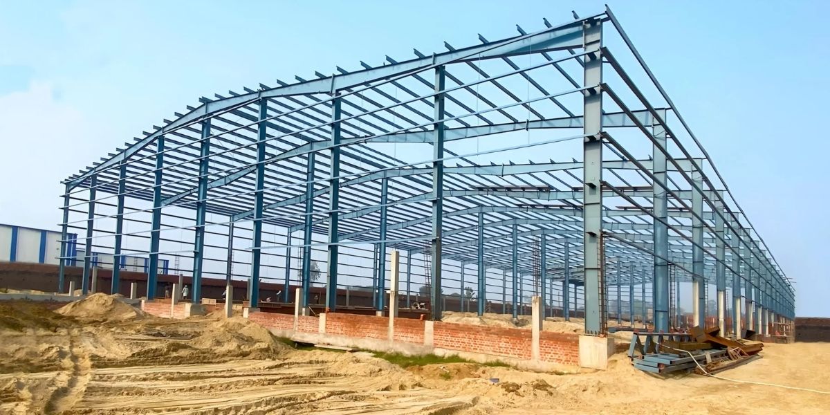 Giải Pháp Chiếu Sáng Và Thông Gió Tối Ưu Cho Nhà Xưởng Kết Cấu Thép