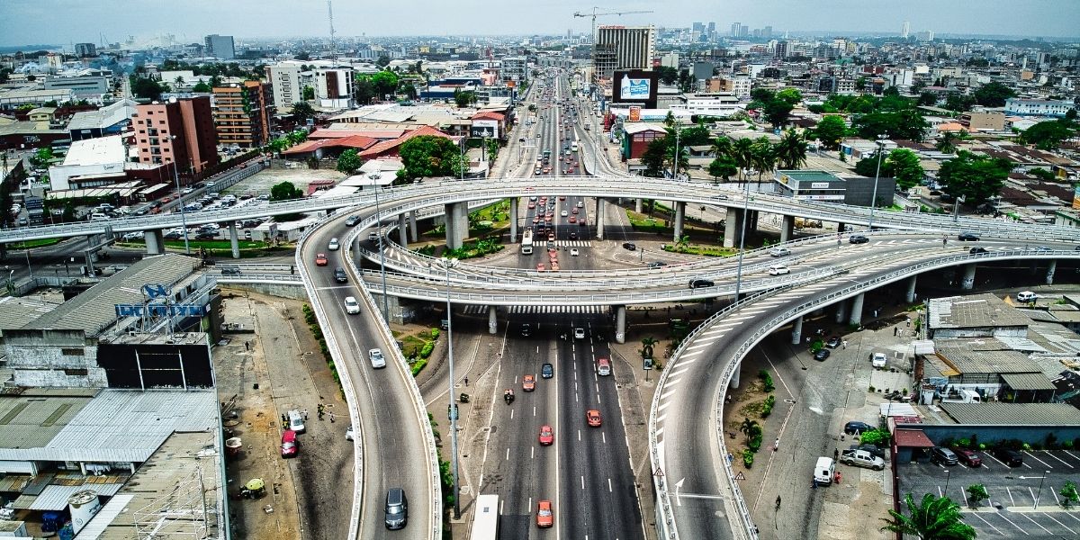 Tại Sao Xây Dựng Cầu Đường Là Nền Tảng Phát Triển Hạ Tầng Giao Thông?