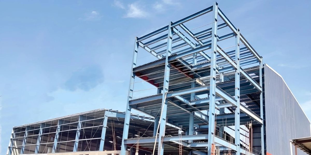 Thi Công Nhà Thép Tiền Chế Tại Cà Mau