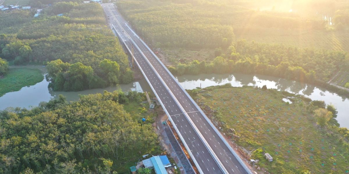 Thi Công Xây Dựng Cầu Đường Tại Bến Tre