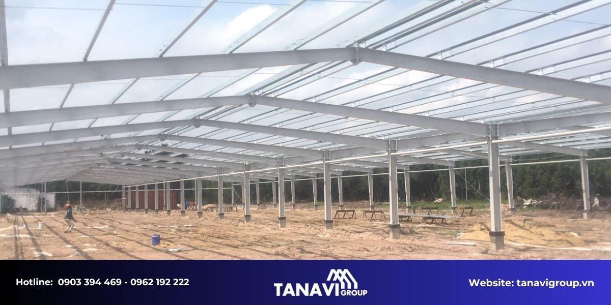 Tầm quan trọng của chiếu sáng và thông gió trong nhà xưởng thép