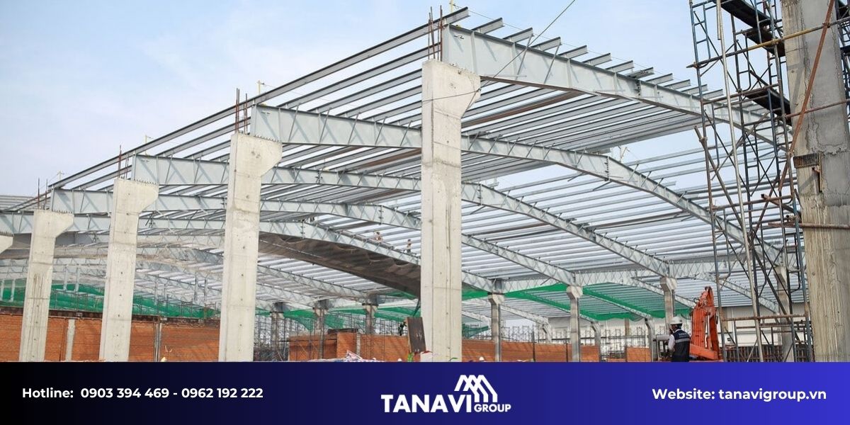 Ứng dụng thực tế trong kho nông sản và chuồng trại chăn nuôi