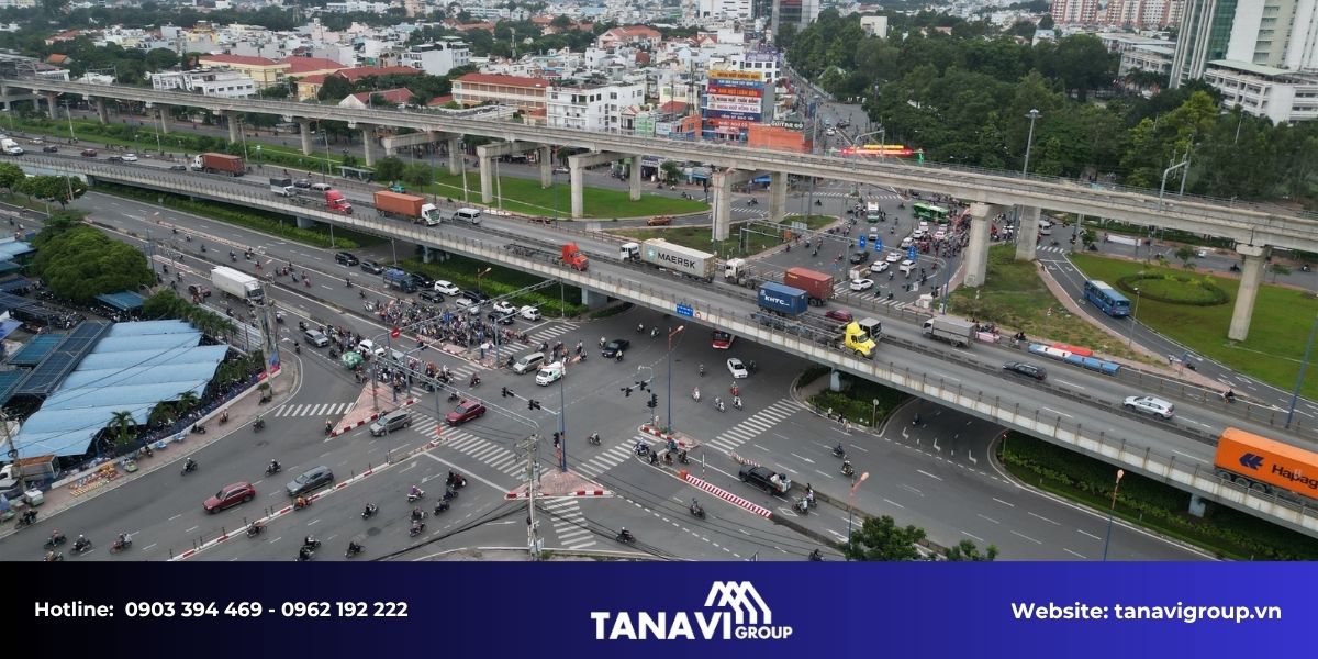 Vai trò chính của kết cấu thép trong cầu vượt